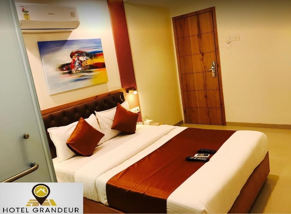 Grandeur By Avion Palace Near T2 International Airport Mumbai Bagian luar foto