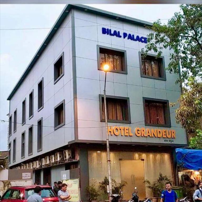 Grandeur By Avion Palace Near T2 International Airport Mumbai Bagian luar foto